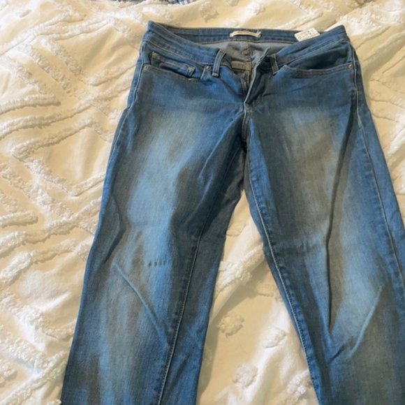 Levi’s skinny 711 jeans - Picture 2 of 2